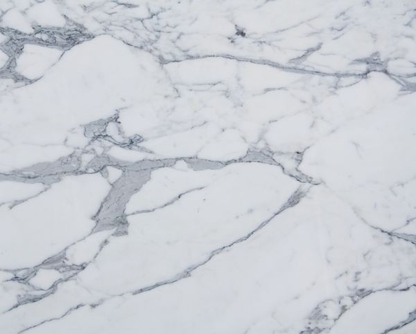 Мрамор Statuario Carrara Extra